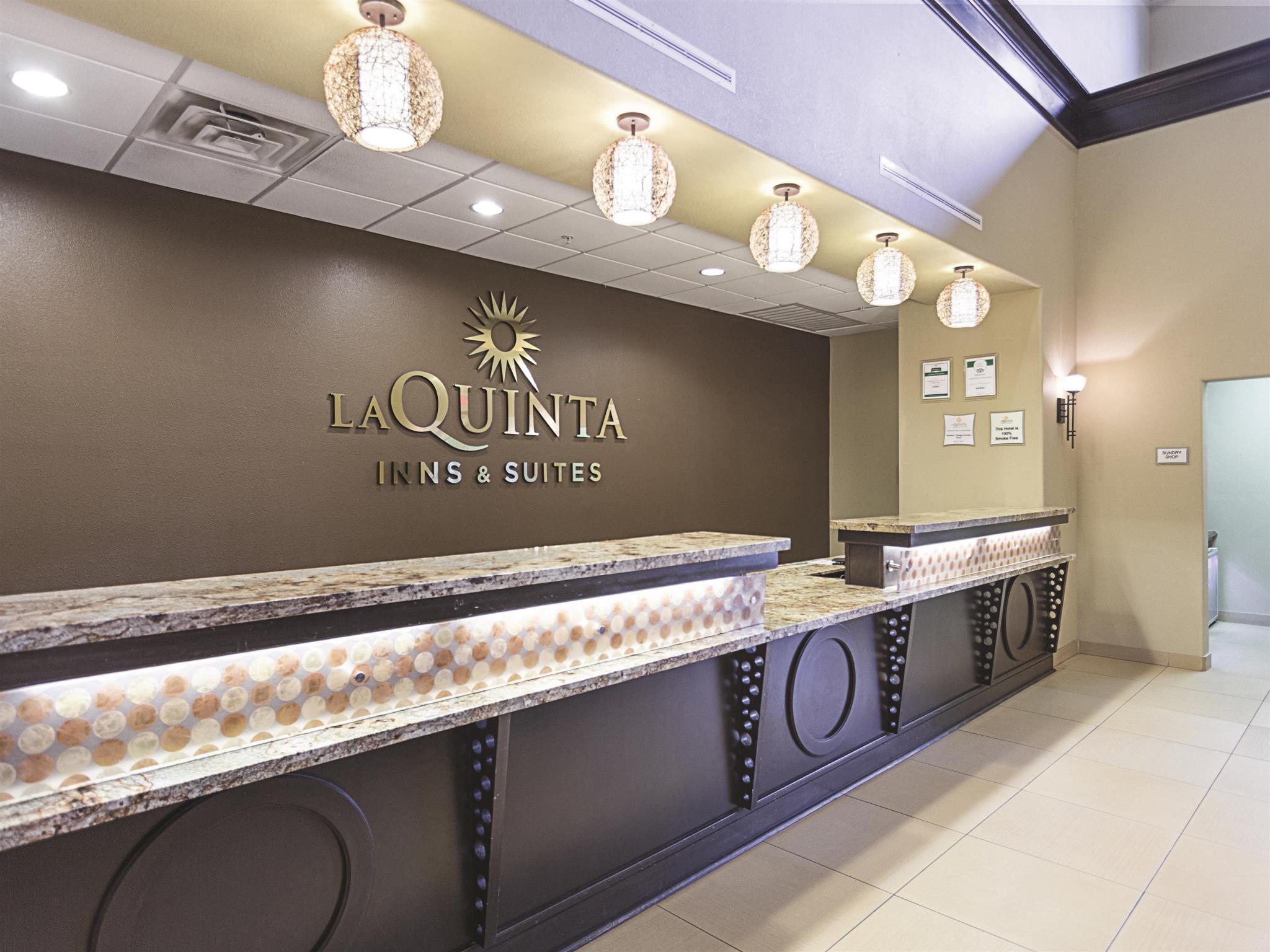 La Quinta By Wyndham Houston Energy Corridor Hotel Exterior foto