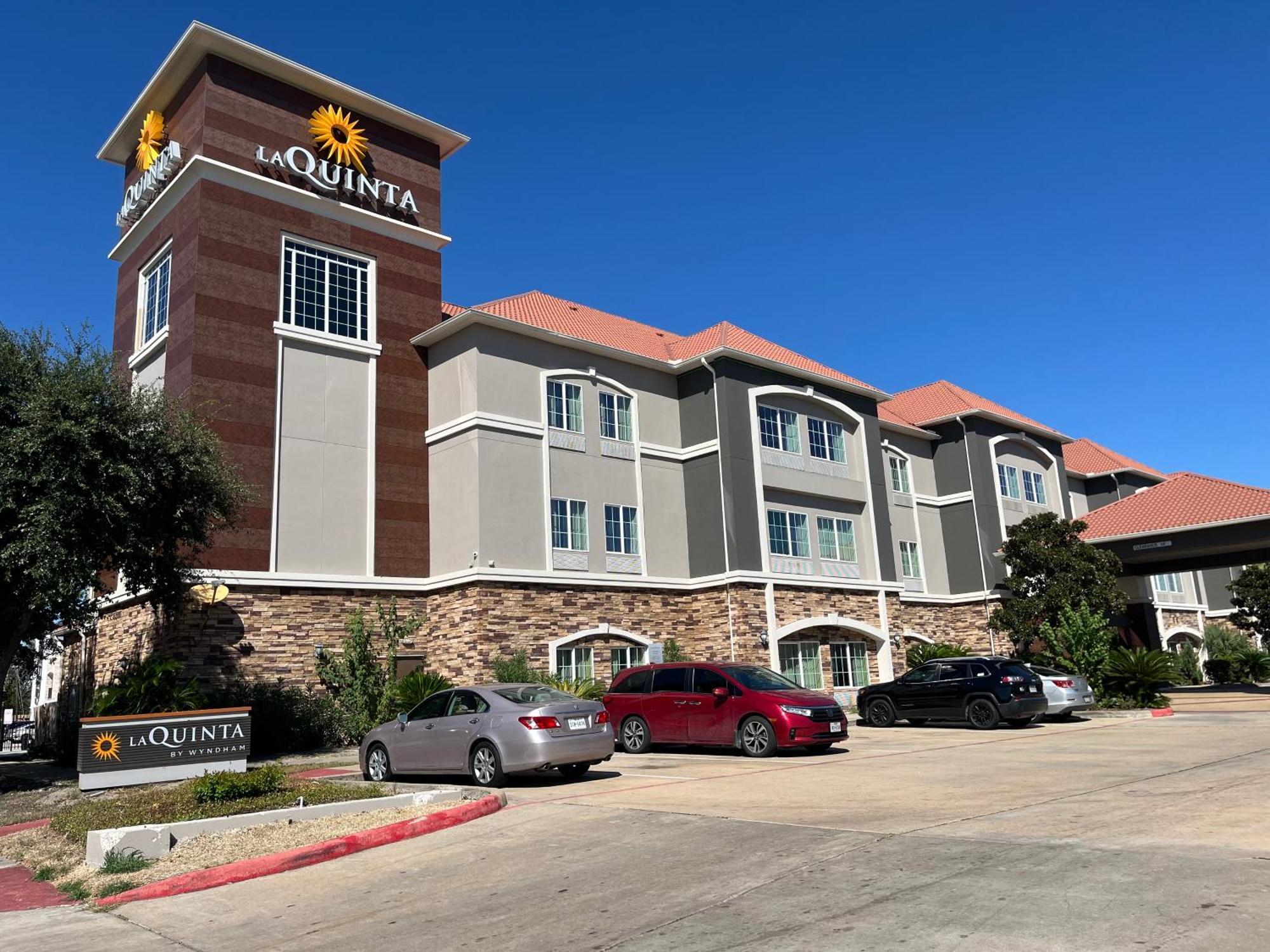 La Quinta By Wyndham Houston Energy Corridor Hotel Exterior foto
