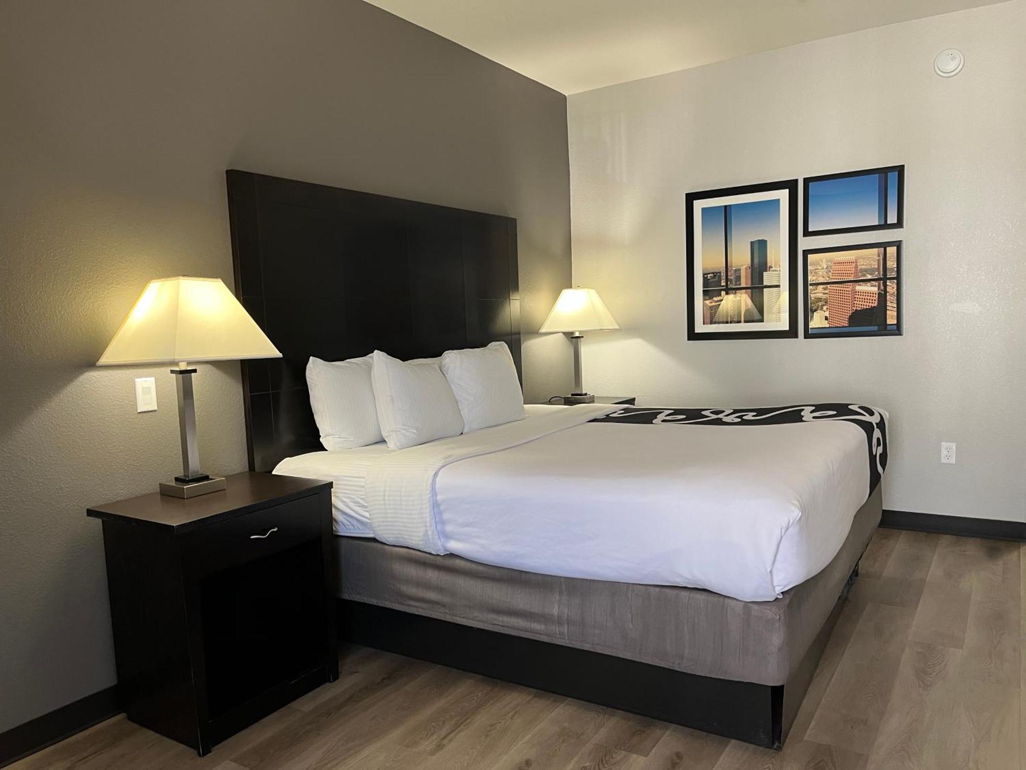 La Quinta By Wyndham Houston Energy Corridor Hotel Exterior foto