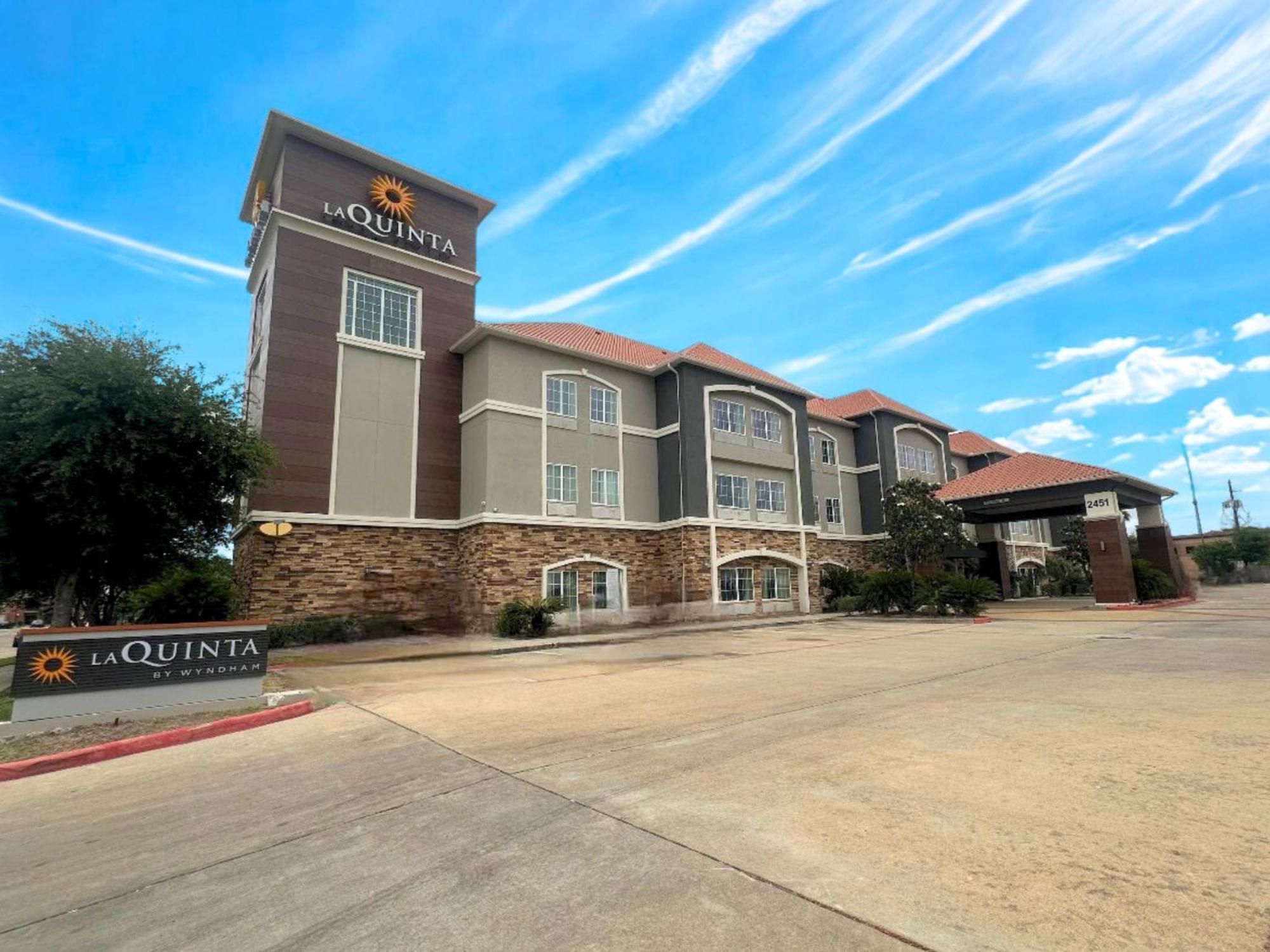 La Quinta By Wyndham Houston Energy Corridor Hotel Exterior foto