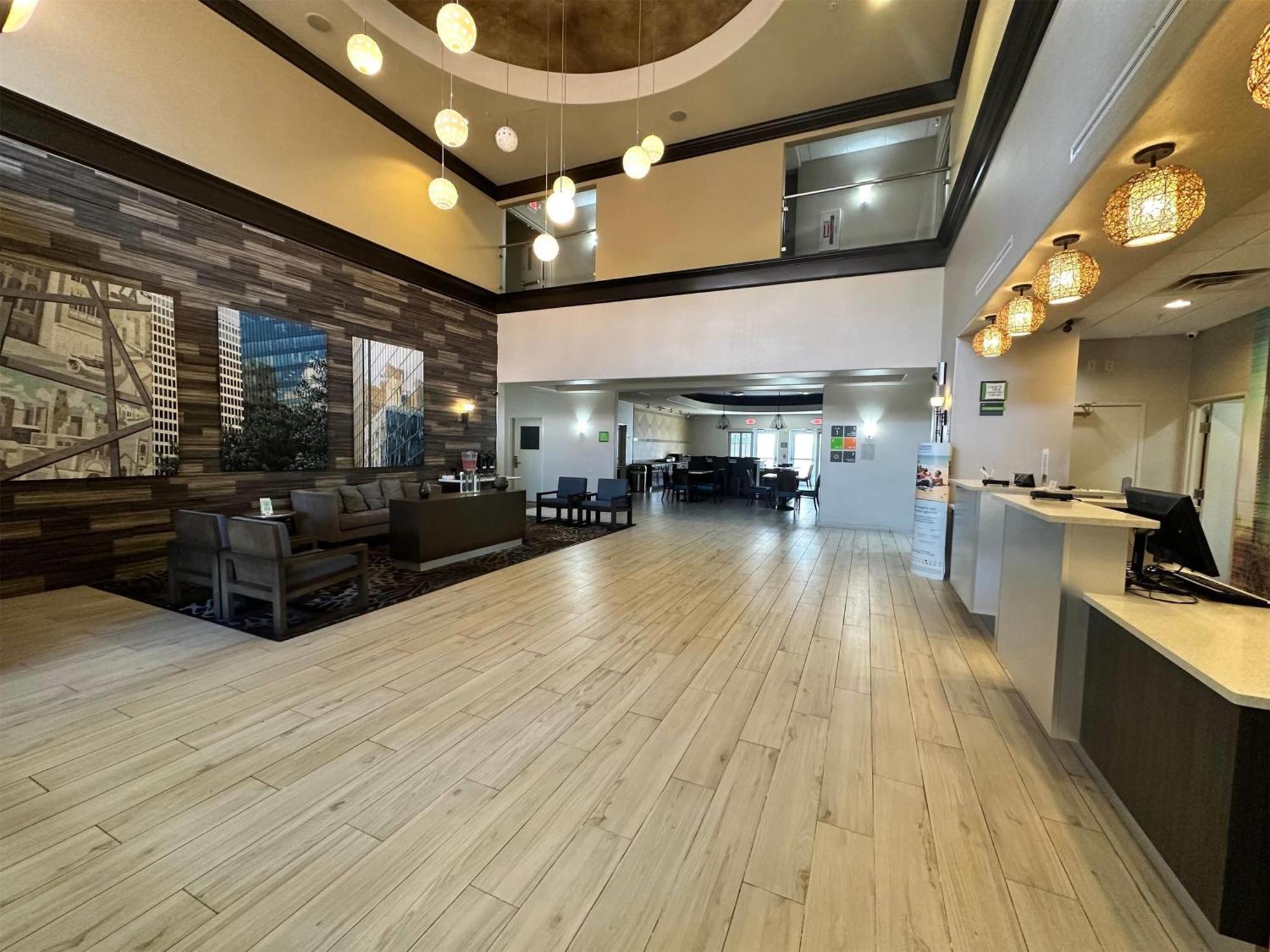 La Quinta By Wyndham Houston Energy Corridor Hotel Exterior foto